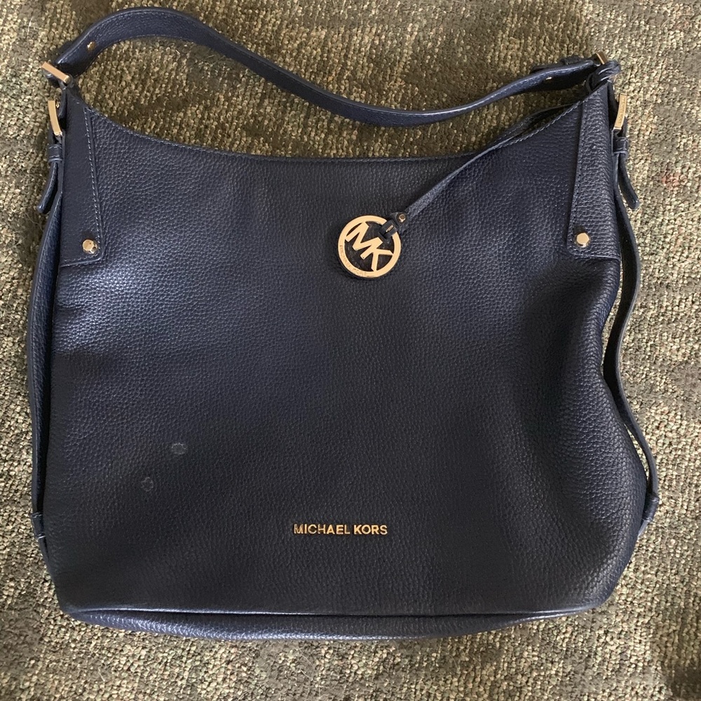 🔥Michael Kors Navy Blue Pebbled Leather Purse